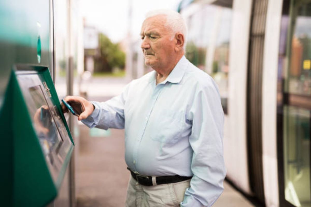 Como será o pagamento do 13º salário para aposentados e pensionistas?