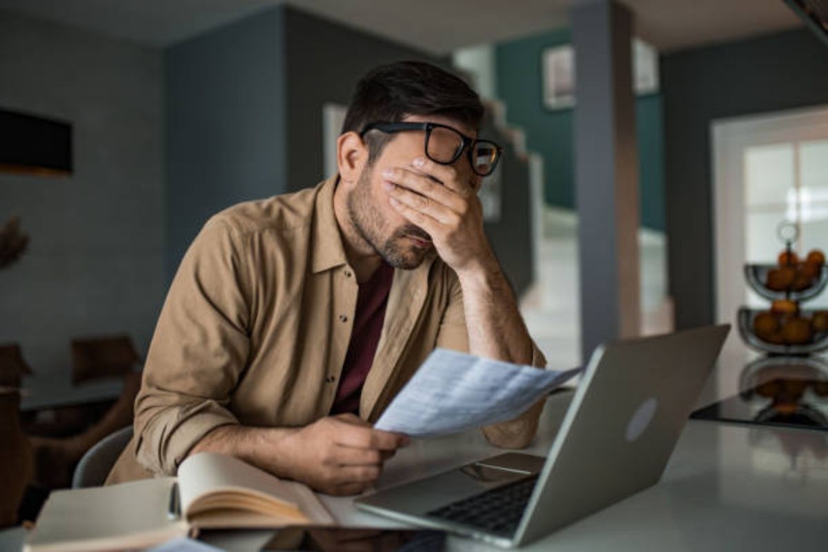 Endividamento das Famílias Brasileiras Cresce Mais de 80%: Entenda os Motivos e Como se Proteger